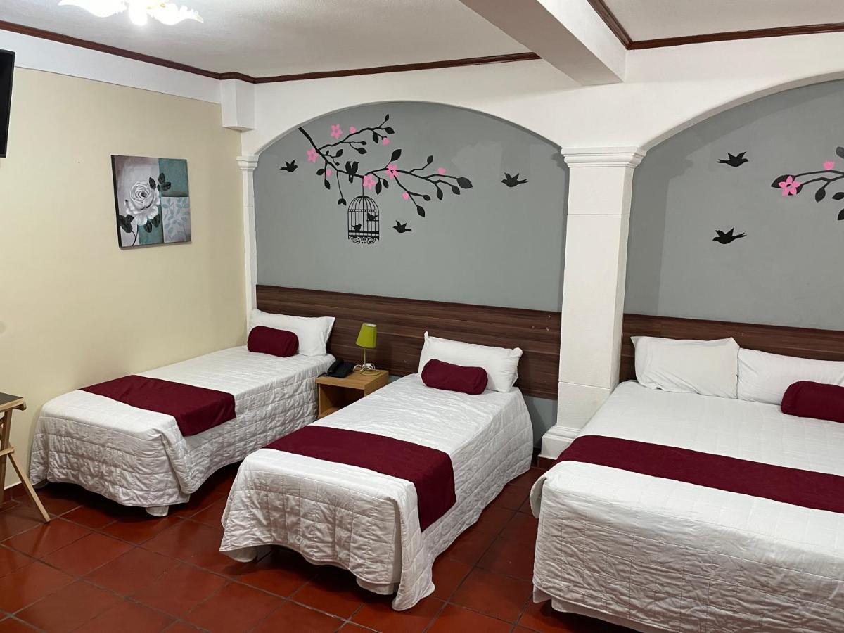 Hotel Fotherhouse Сан-Сальвадор Экстерьер фото