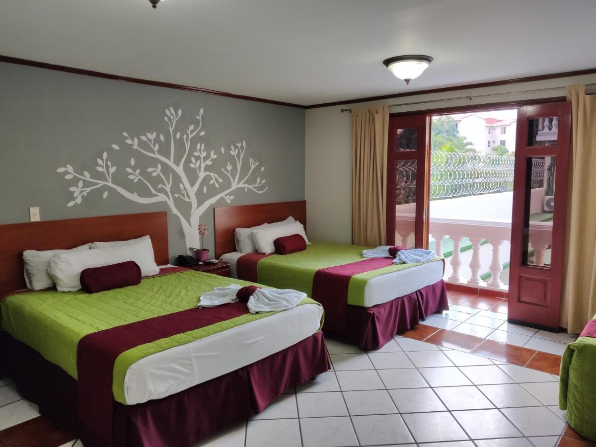 Hotel Fotherhouse Сан-Сальвадор Экстерьер фото